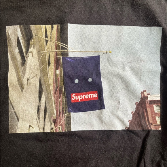 Supreme Banner Tee Men’s Black Tshirt Size Medium - Picture 4 of 9